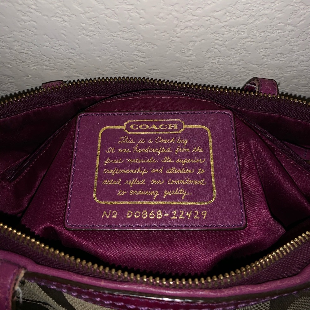 🔥💯 Authentic Coach Purse - Picture 3 of 3